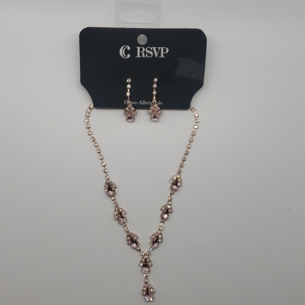 Charming Charlie RSVP Earring Necklace Set NWT